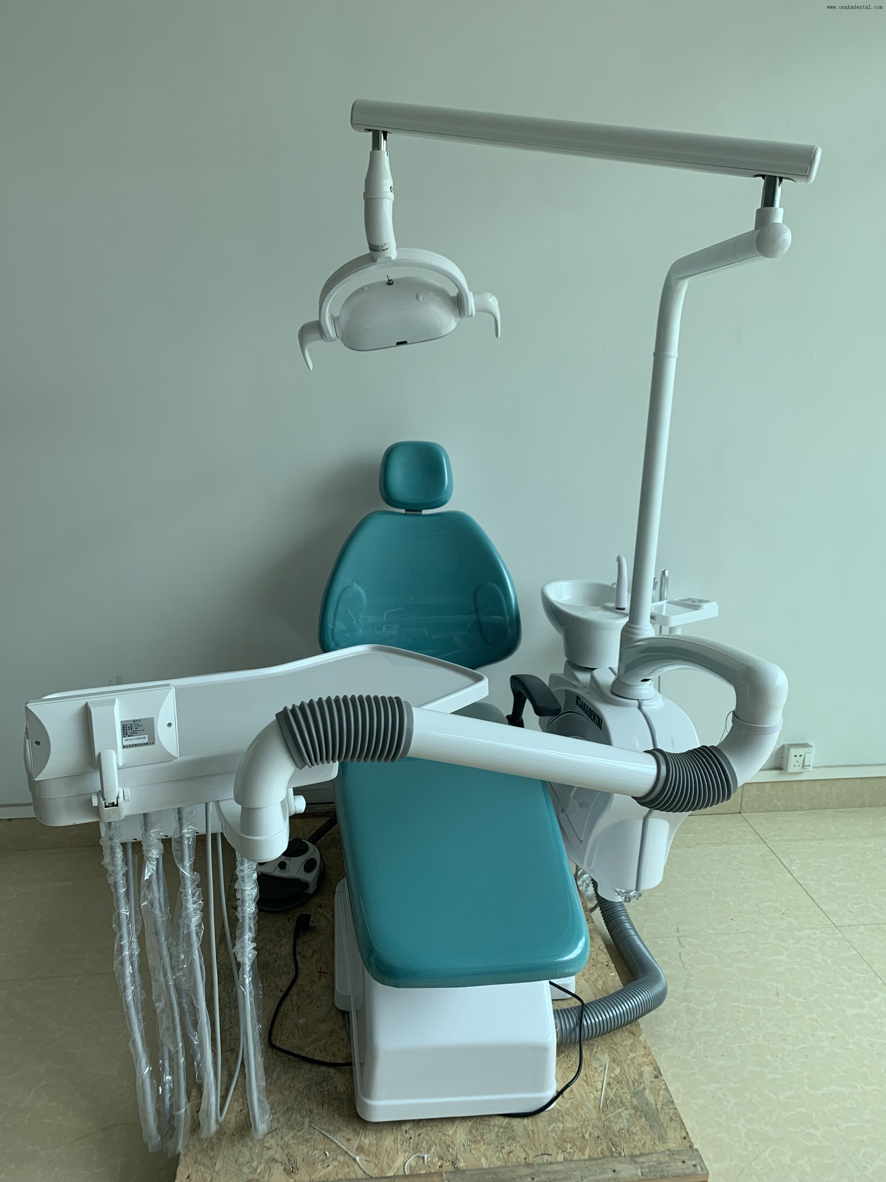 LED Lamp Double Arm Dental Chair Unit - Buy LED lamp Dental chair Unit ...